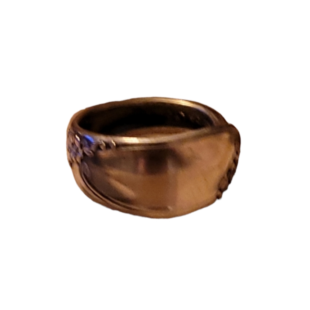 Beautiful Hand Forged Size 4 Vintage Spoon Ring